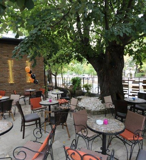 Restoran tri tačke