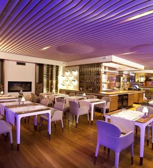Hotel navis orašje